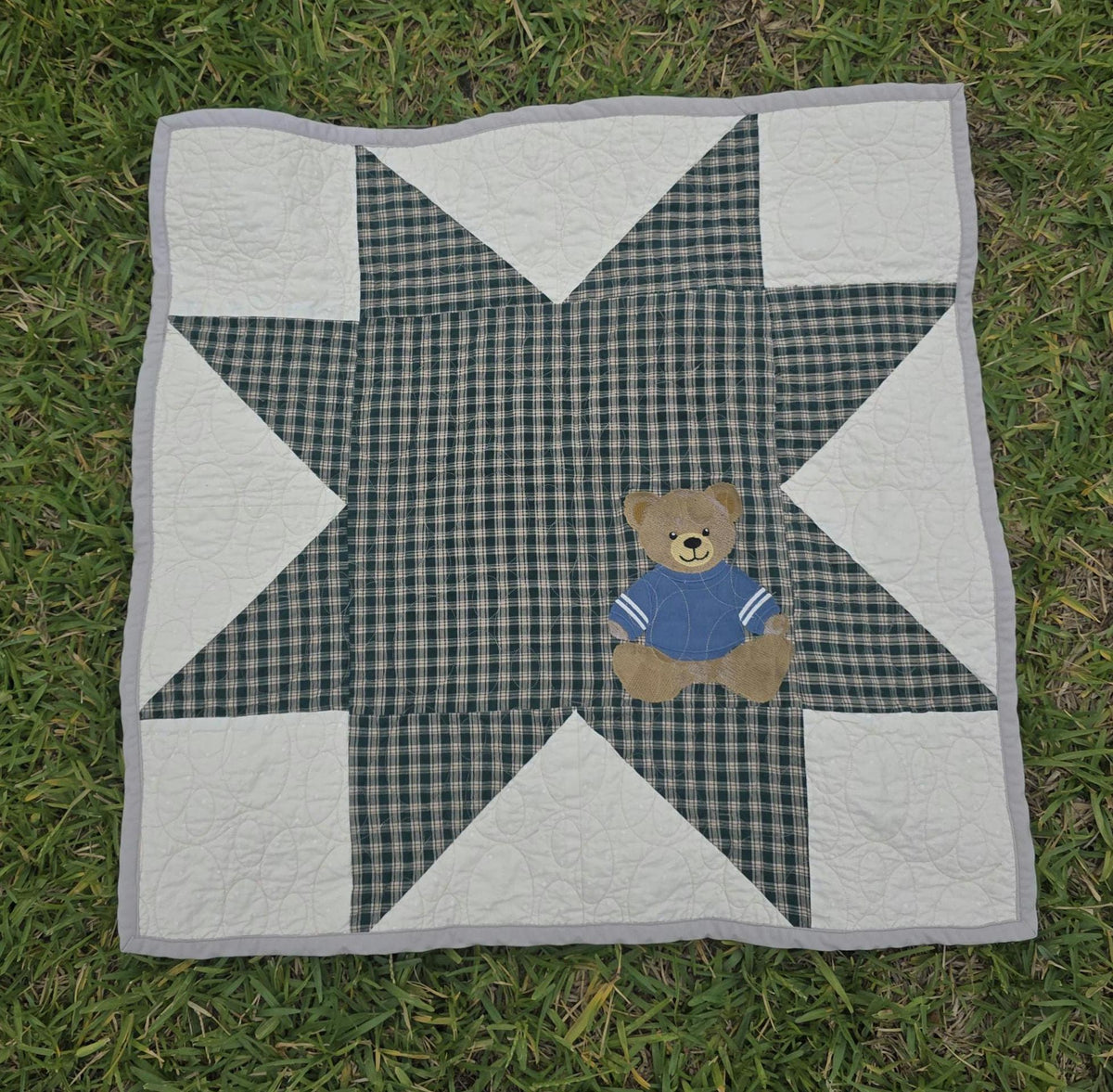 Baby Quilt Teddy Bear|Patchwork|(29"x29")Handmade Heirloom Quilt