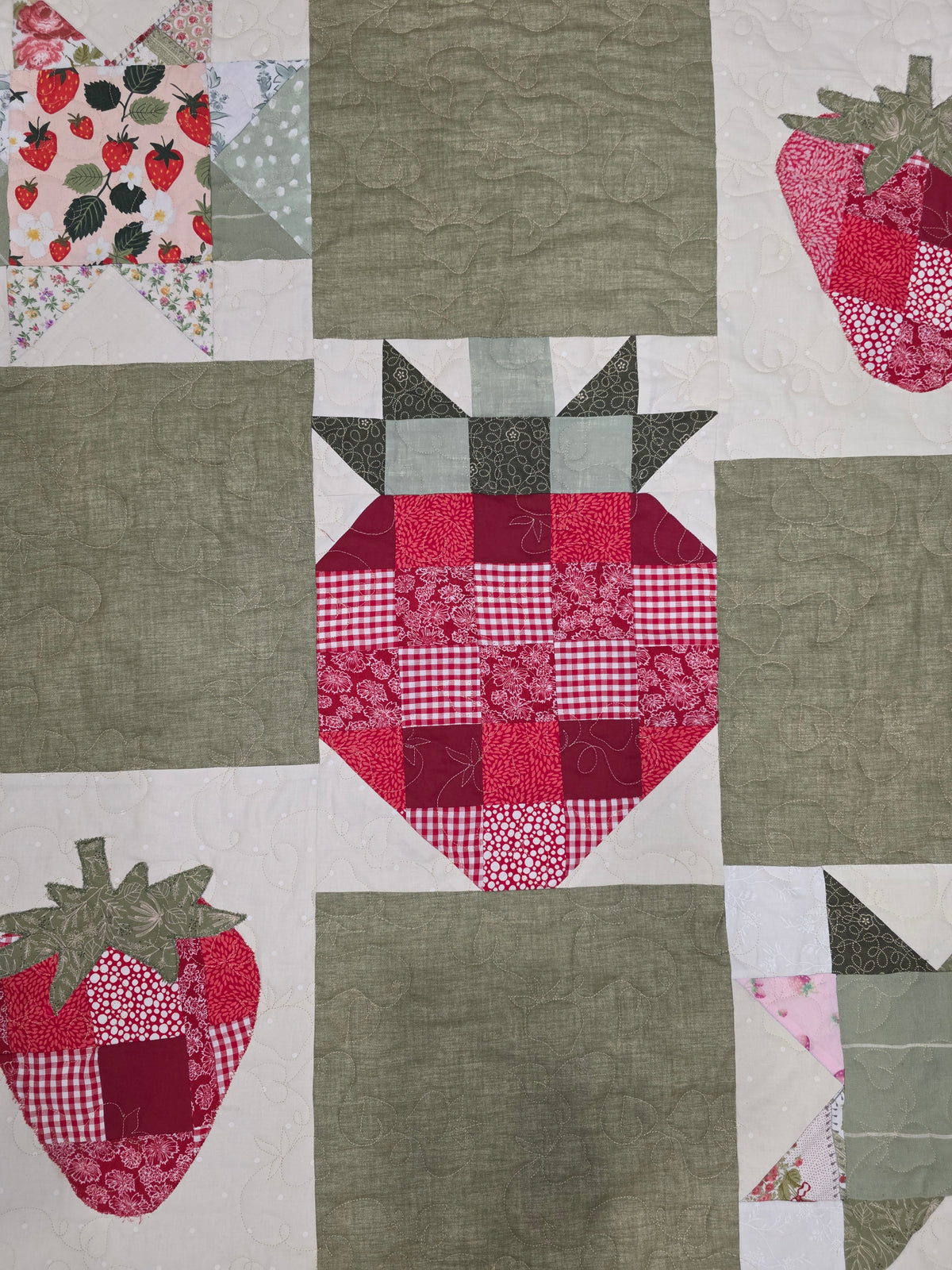 Patchwork Quilt: Strawberry Baby Quilt (37"x32")Heirloom Quilt